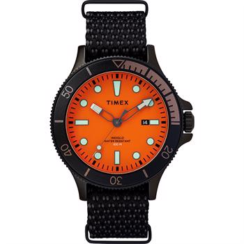 Timex model TW2T30200 köpa den här på din Klockor och smycken shop